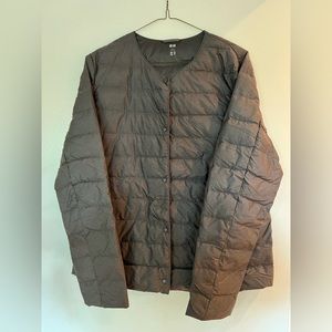 Uniqlo gray lightweight jacket. Size L